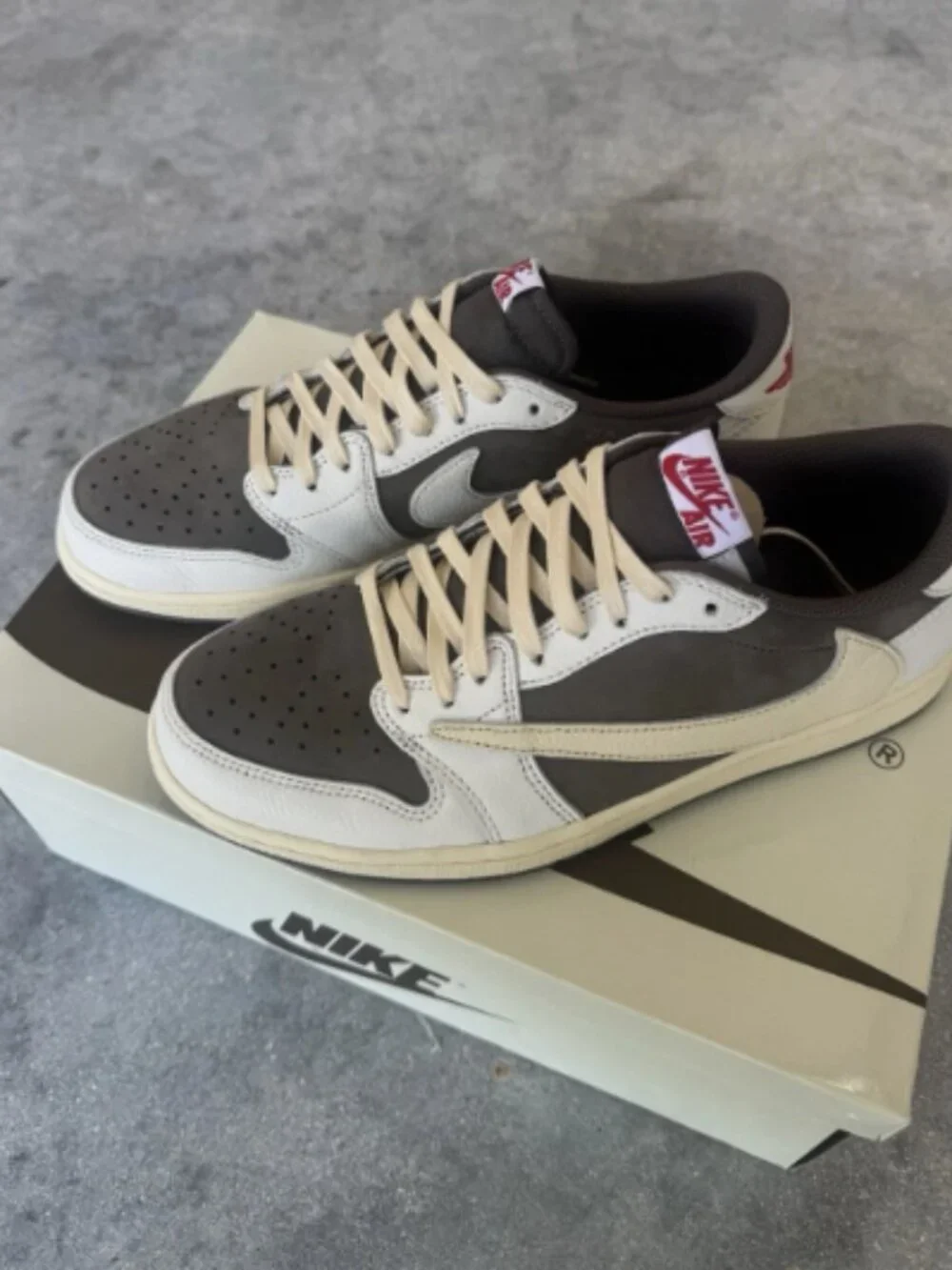 Nike Air Jordan 1 Low OG SP Travis Scott Reverse Mocha